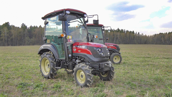 «Трактор Solis-Gold | Солис-Голд 26С Mit 4x4 HST STD agri 6.00-12 / 8.3-20 (c ПСМ)» - фото 2