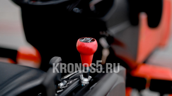 «Трактор Kubota | Кубота B2441 9+3 (Kubota India) STD agri 7.00-12 / 8.3-20 (с ПСМ)» - фото 17