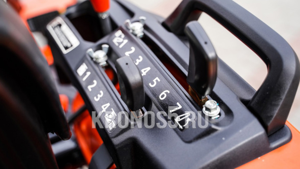 «Трактор Kubota | Кубота B2741S 9+3 (Kubota India) STD agri 7.00-12 / 8.3-20 (с ПСМ)» - фото 20